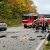 Verkehrsunfall schwer - Person eingeklemmt