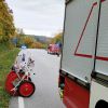 Verkehrsunfall schwer - Person eingeklemmt
